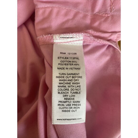 Koi Women’s Pink Pineapple Scrub Top Size Medium - Picture 5 of 5